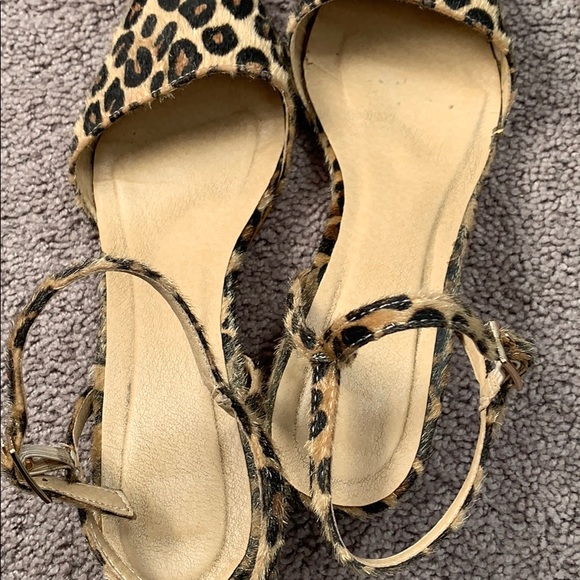 VTG inspired calf hair leopard print heels! - Picture 7 of 12